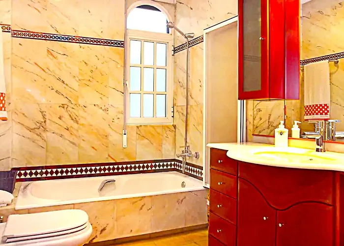 Eduardo Lucena 5, Mezquita Apartment