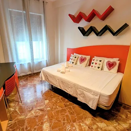 Eduardo Lucena 5, Mezquita Apartamento