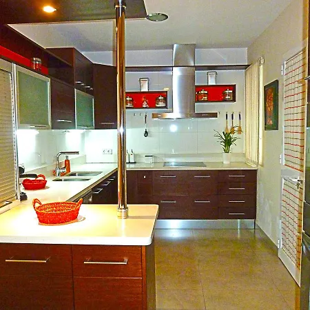 Eduardo Lucena 5, Mezquita Apartament