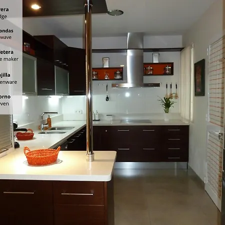 Eduardo Lucena 5, Mezquita *