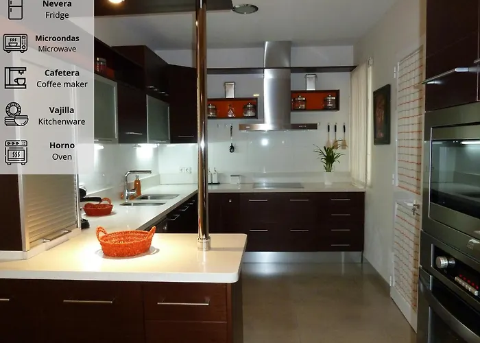 Eduardo Lucena 5, Mezquita *